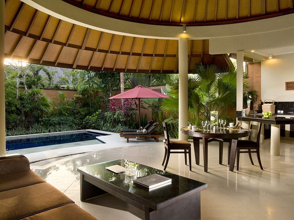 The Kunja Villa-Hotel Seminyak Buitenkant foto