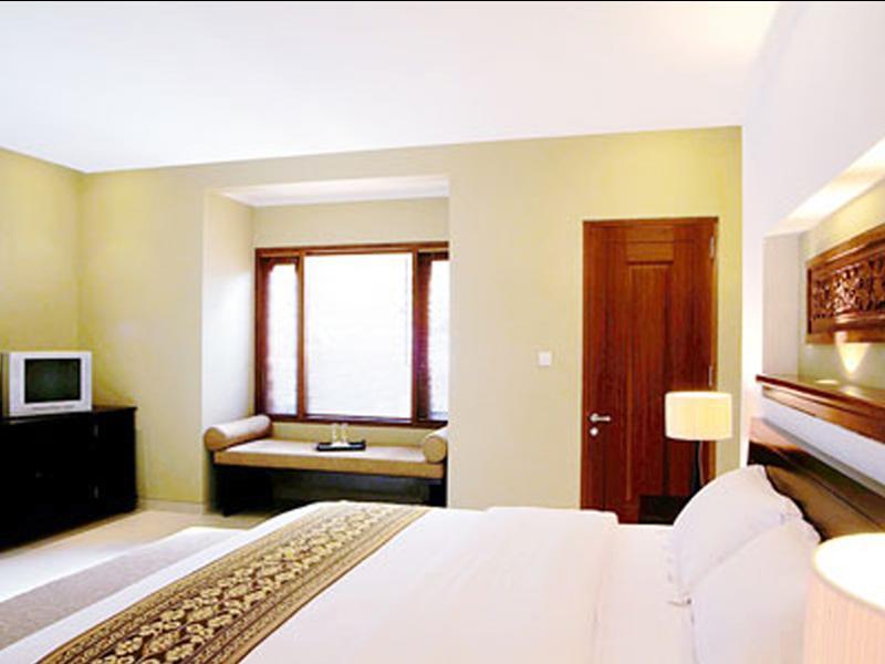 The Kunja Villa-Hotel Seminyak Buitenkant foto