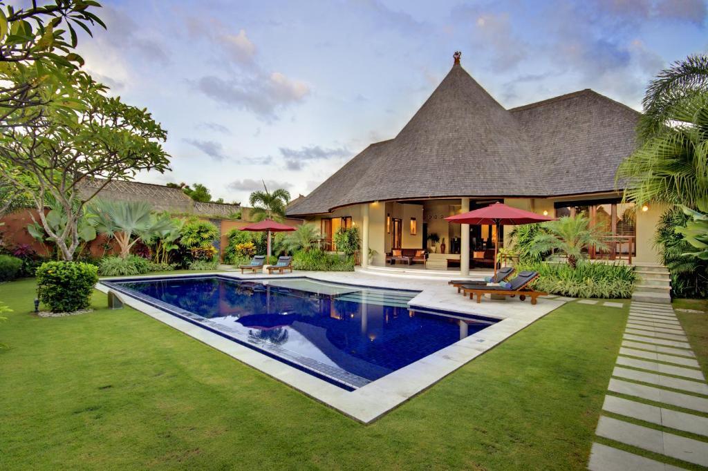 The Kunja Villa-Hotel Seminyak Buitenkant foto