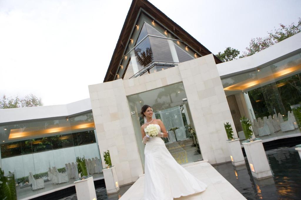 The Kunja Villa-Hotel Seminyak Buitenkant foto